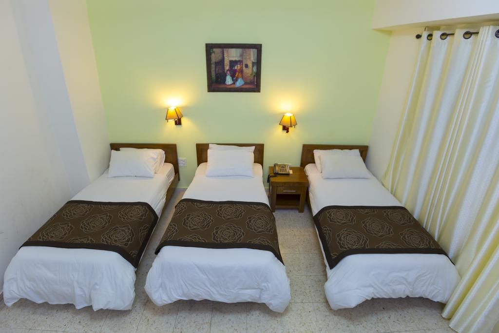 Angel Hotel Вифлеєм Номер фото