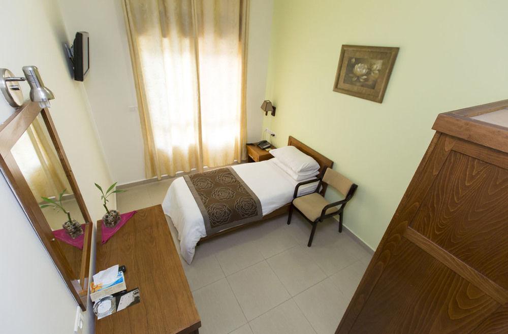 Angel Hotel Вифлеєм Екстер'єр фото