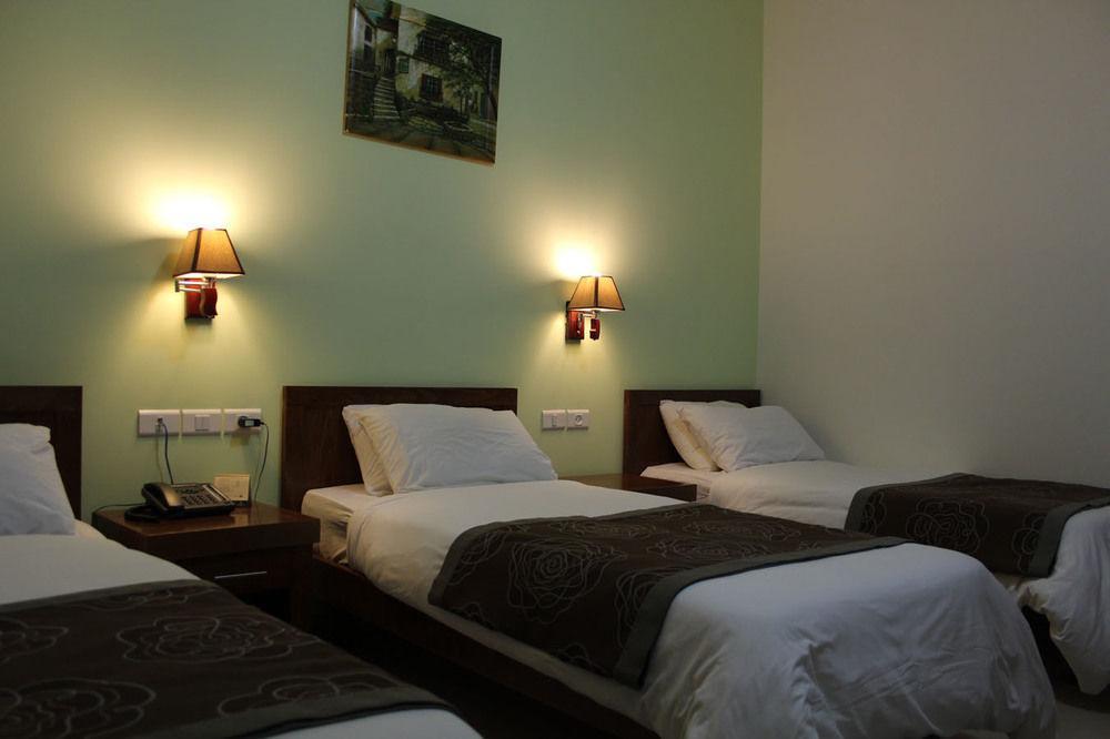 Angel Hotel Вифлеєм Екстер'єр фото